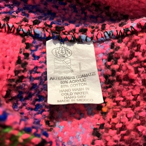 Artesanias Cuamatzi Mexican Poncho Hoodie  Multicolored Striped Kangaroo Pockets - Picture 8 of 8